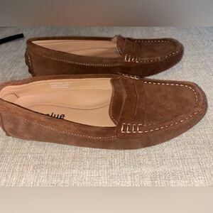Osslue Brown Suede Penny Loafers Women 7.5 Classic Preppy Quiet Luxury Driving